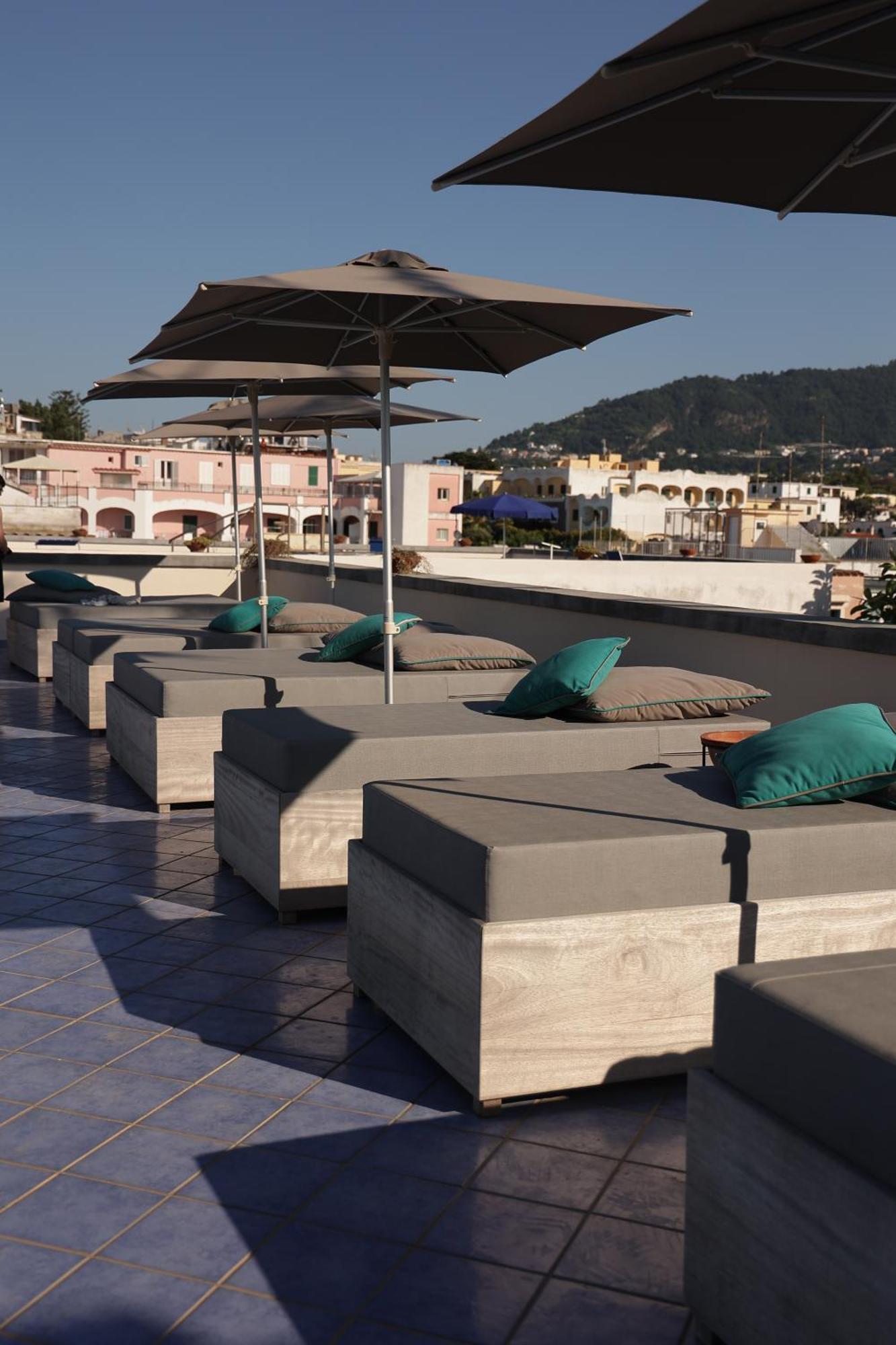 Villa Diana - Beach & Rooms Иския Екстериор снимка